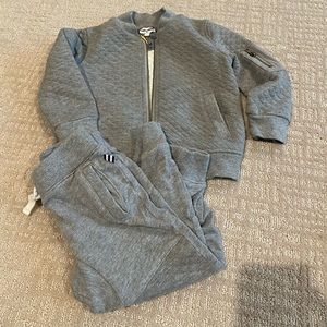 Splendid two piece sweatsuit 2T